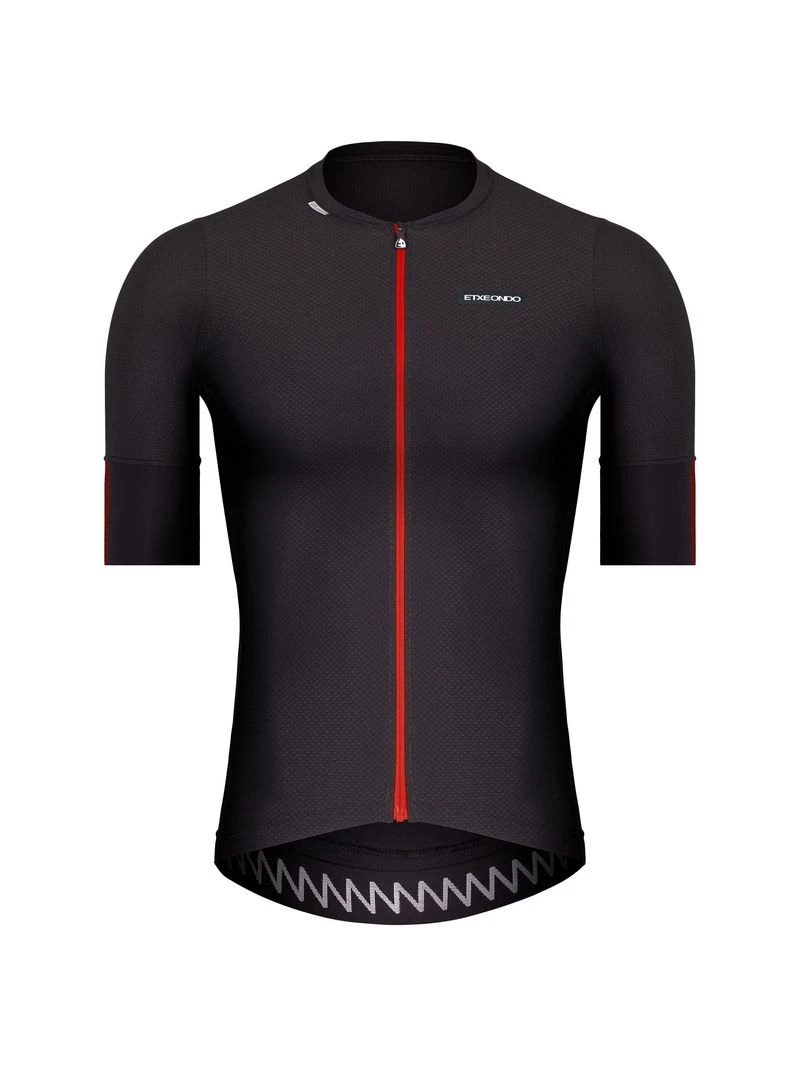 Ero Superdry Short Sleeve Jersey Etxeondo Man 2022 Black/Red 3 Ero Superdry Short Sleeve Jersey Etxeondo Man 2022 Black/Red