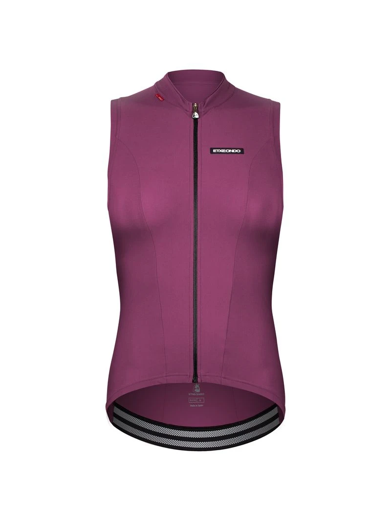 Alda Sleeveless Jersey Etxeondo Woman 2022 Raspberry 3 Alda Sleeveless Jersey Etxeondo Woman 2022 Raspberry