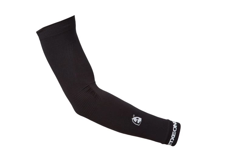 Goxo Arm Warmers Etxeondo Black 3 Goxo Arm Warmers Etxeondo Black