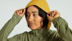 Räven Anorak Specialized/Fjällräven Woman Green -Specialized Shop 901946 800 auto